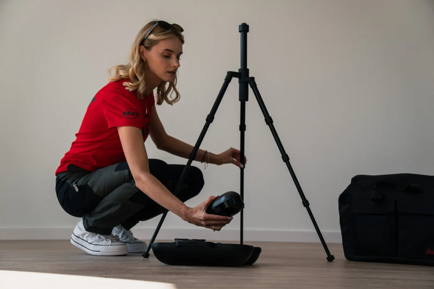 Skanowanie Leica BLK360 w hali garażowej — wdrożenie w East Geodezja